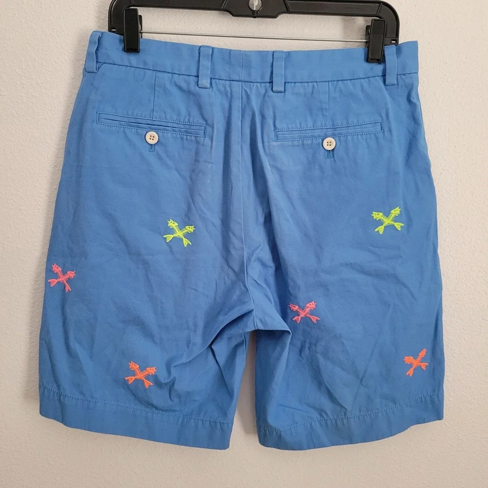 Vineyard Vines Mens 32 Blue Embroidered Fish Skeleton Chino Shorts Cotton